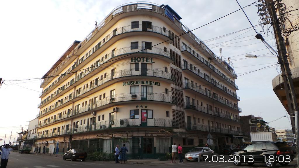 Hotel Beausejour Mirabel Bonabéri エクステリア 写真